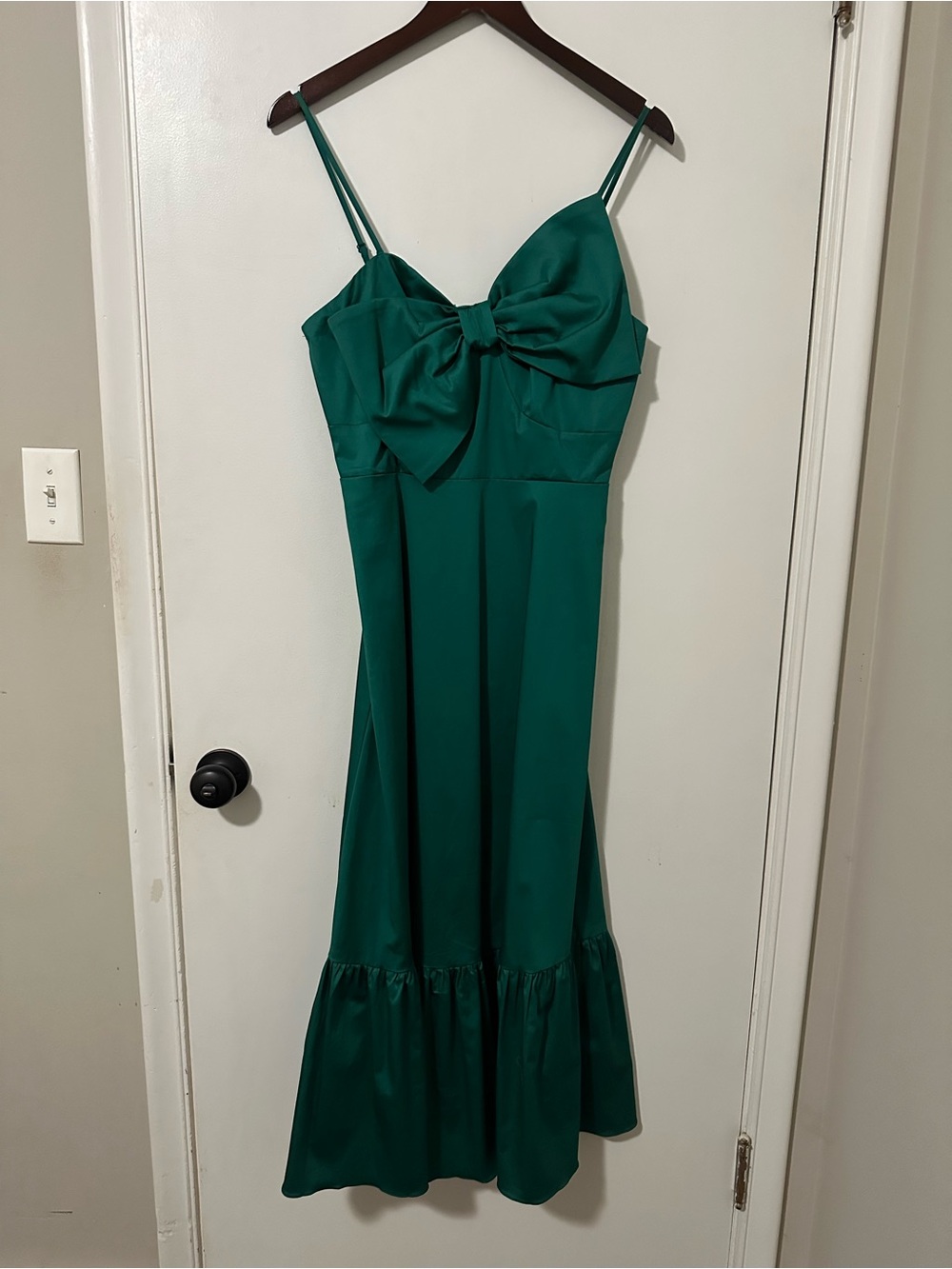 Current Air Emerald Bow-Front Spaghetti Strap Midi Dress